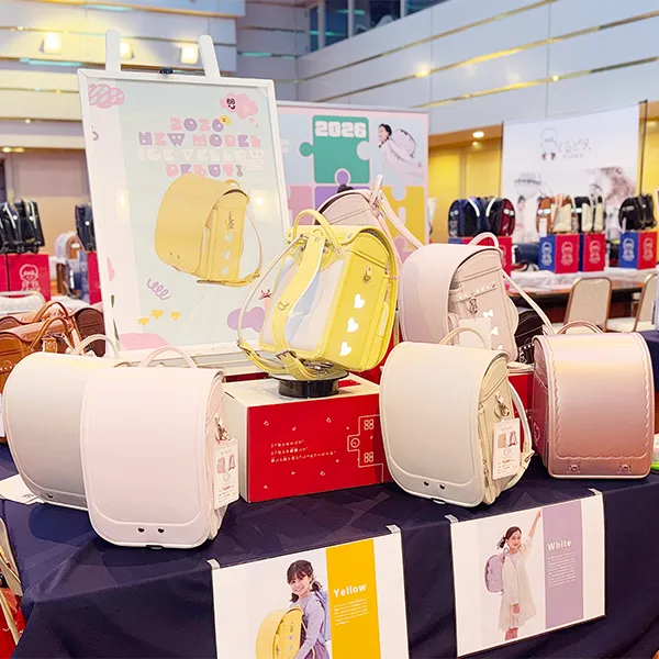 2026年度ランドセル展示会 女の子向け新作ランドセルの展示