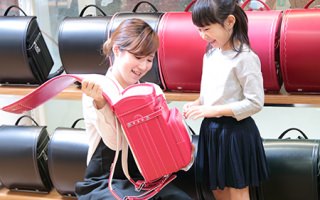 ランドセルに名前は書くべき？どこに書けばよいかもご紹介します！