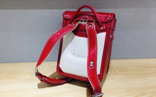 男の子に人気なかっこいい赤いランドセルの魅力を紹介！