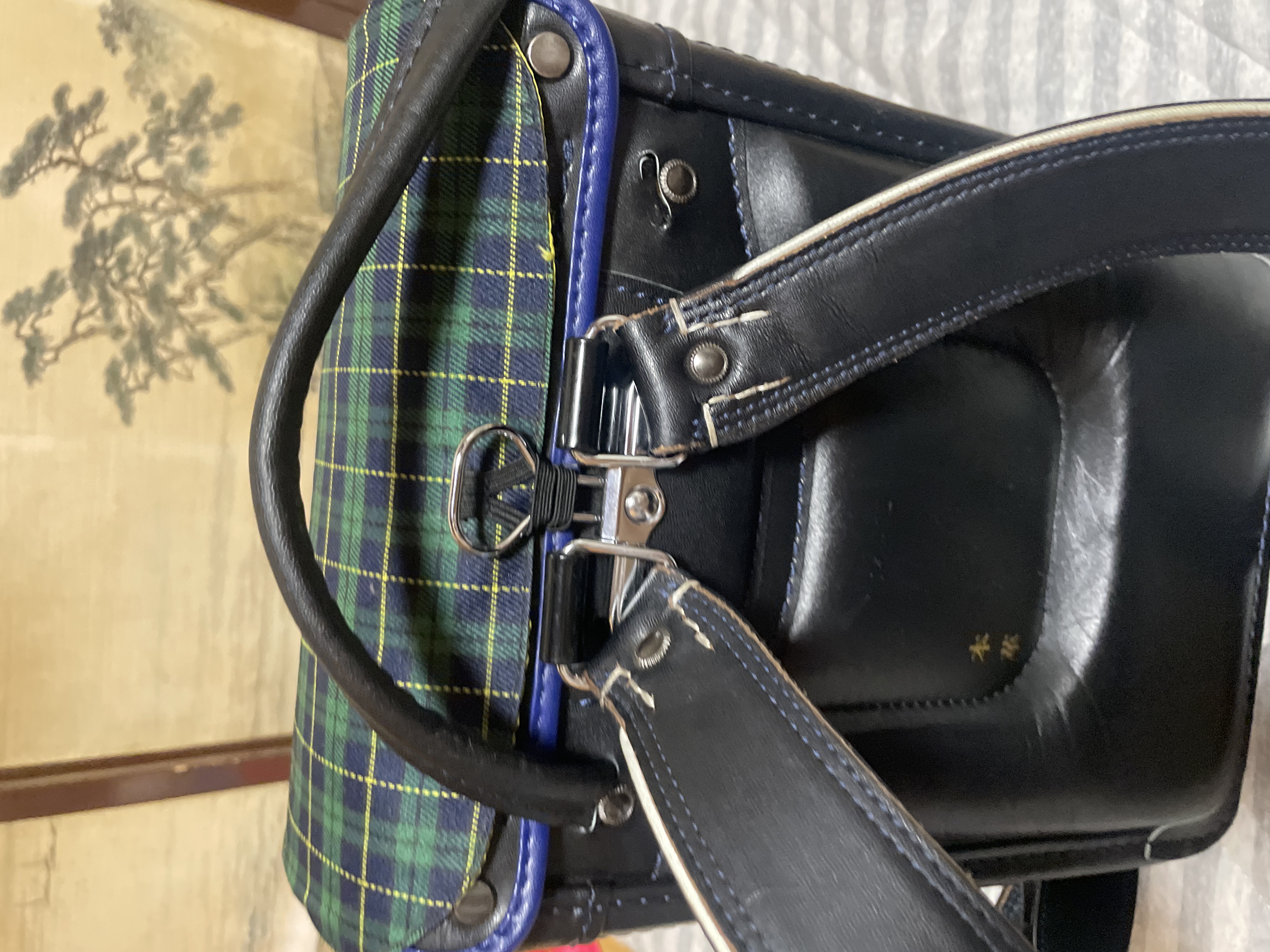 ランドセルの背あての適切な使い方と快適な背負い方